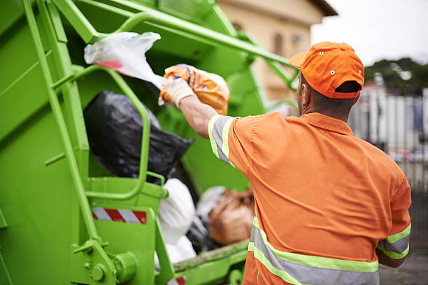 Best Yard Waste Removal  in Longmont, CO